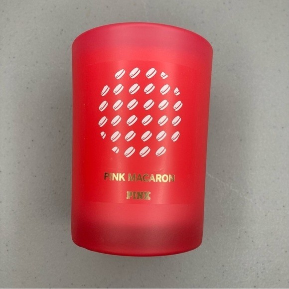 VICTORIA’S Secret PINK Pink Macaron Soy-Wax Blend Candle - Picture 2 of 3